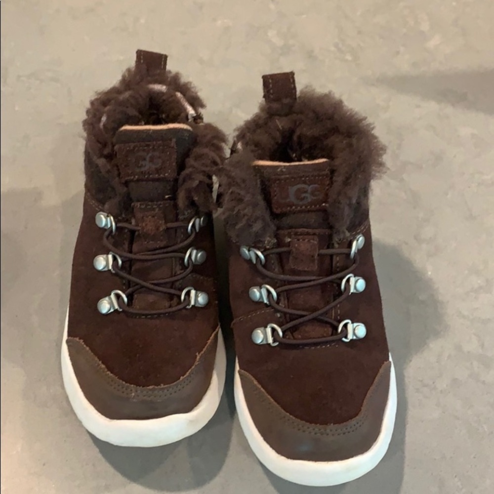 Size 11 Boys Ugg Boots